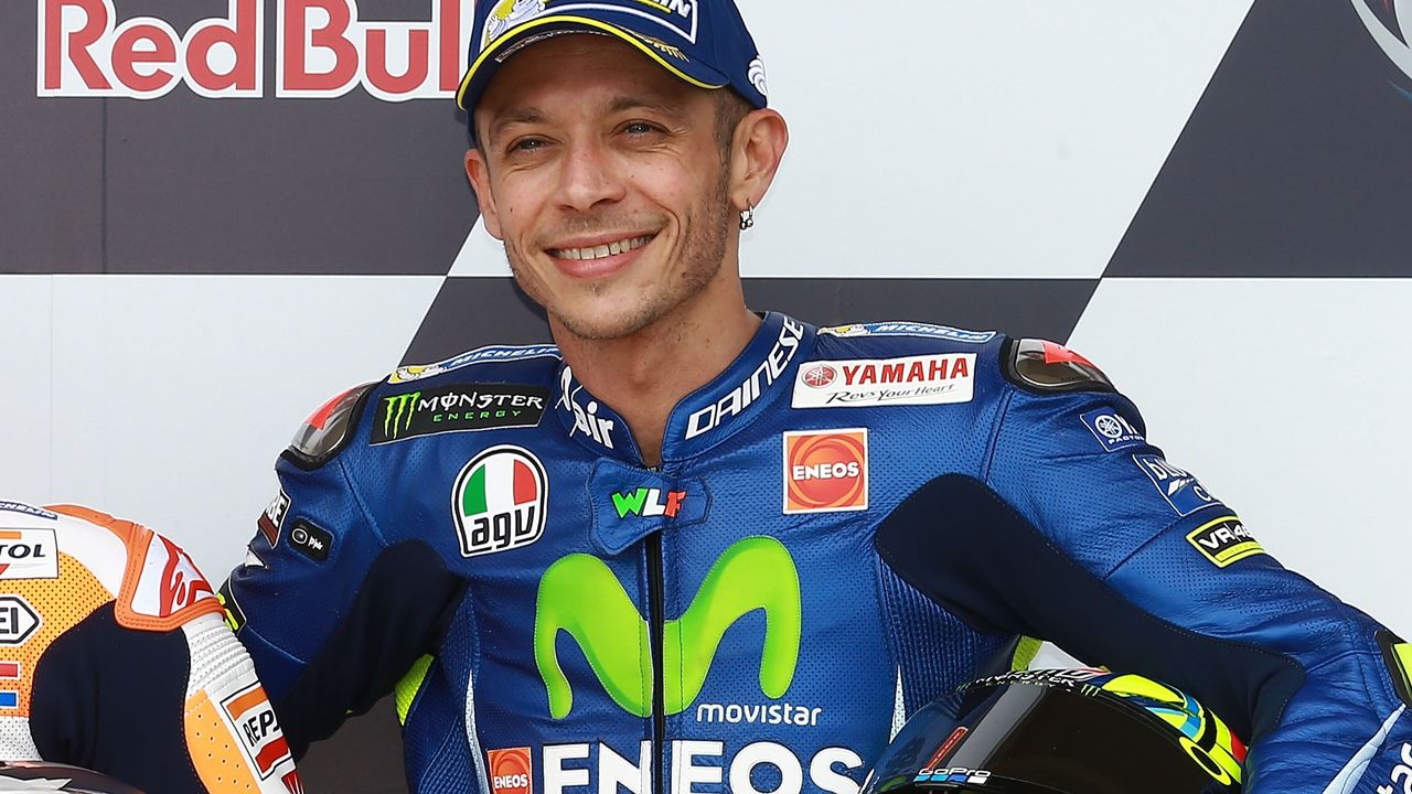 Valentino Rossi: "Todo pasa por engancharme a Marc Márquez y Maverick Viñales"