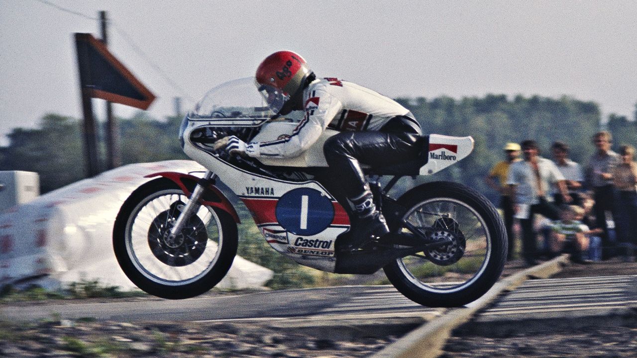 Las 3.000 carreras de la historia del Mundial, en pilotos, motos, países y circuitos