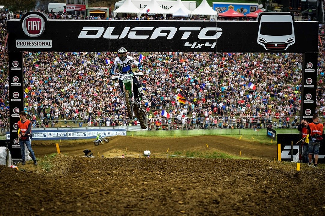 José Butrón y Ander Valentín consiguen su mejor marca en el MXGP de Francia