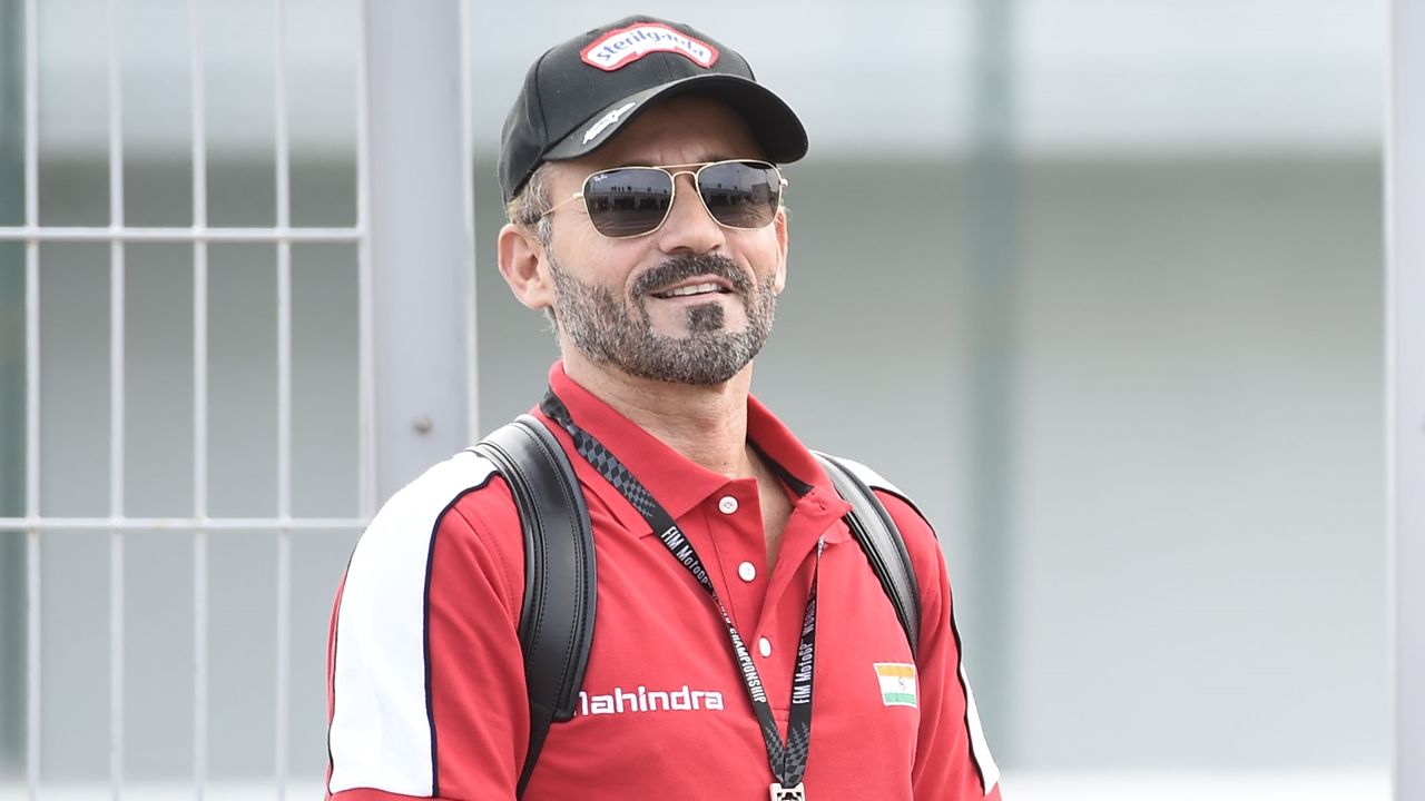 Max Biaggi está grave tras un accidente, pero su vida no corre peligro
