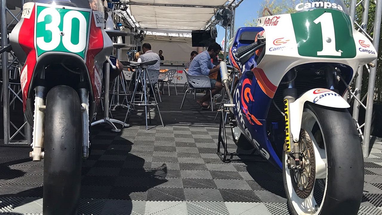 Sito Pons exhibe las tres motos más importantes de su vida