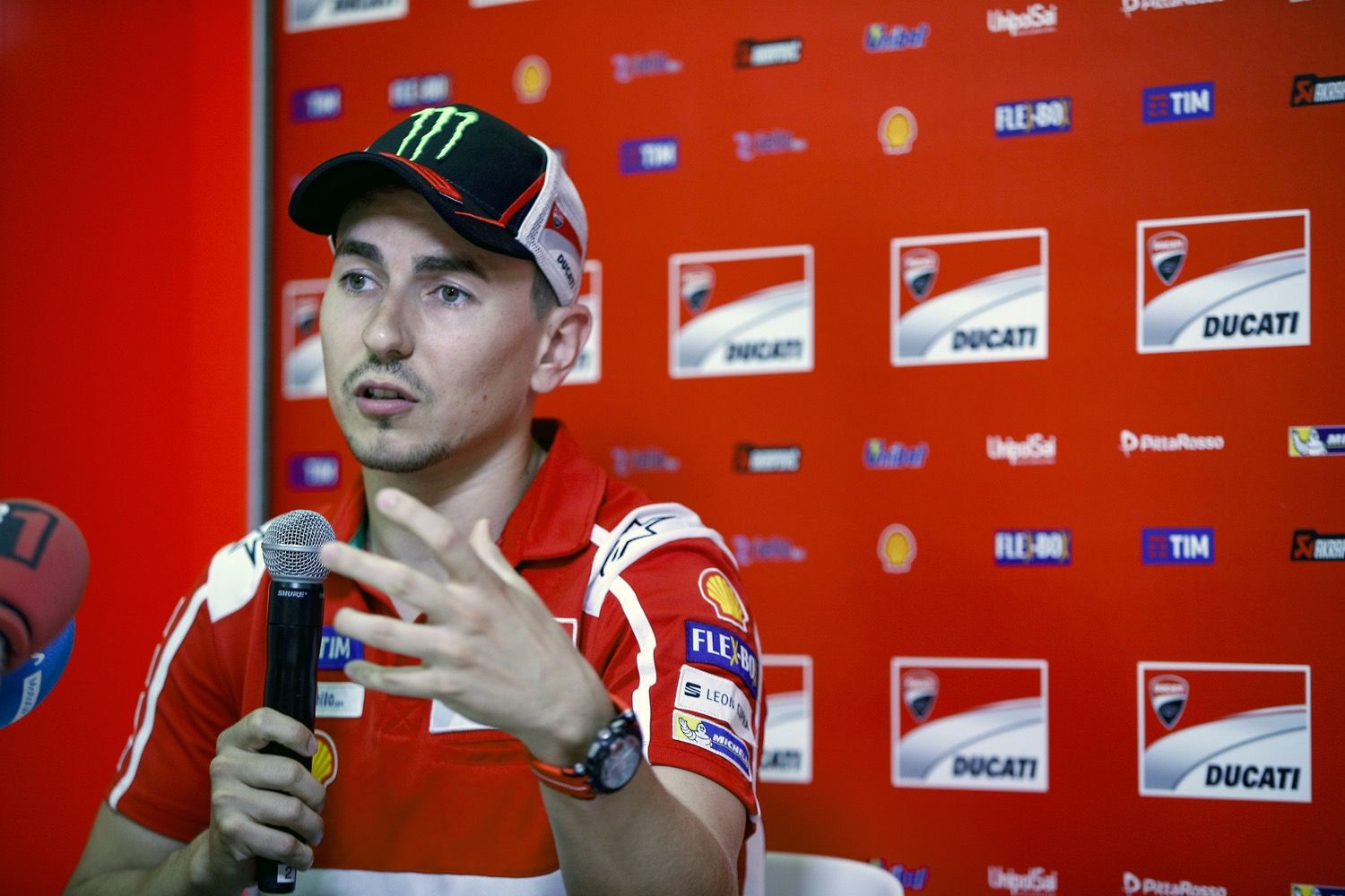 Jorge Lorenzo: “Cada vez estoy más cerca, doy destellos y me acerco a la victoria”