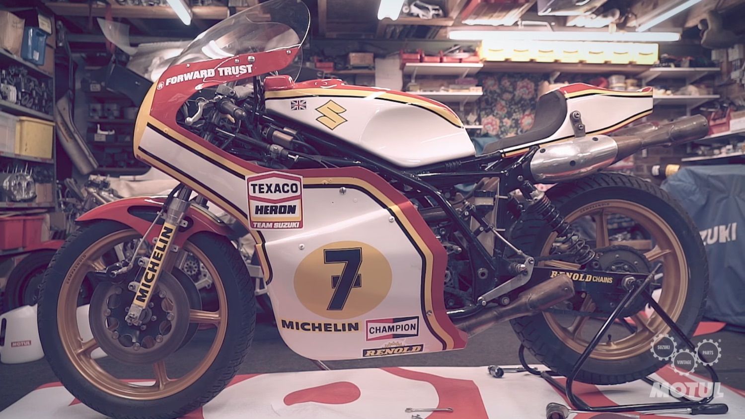 Así se restaura la Suzuki XR14 RG500 de Barry Sheene
