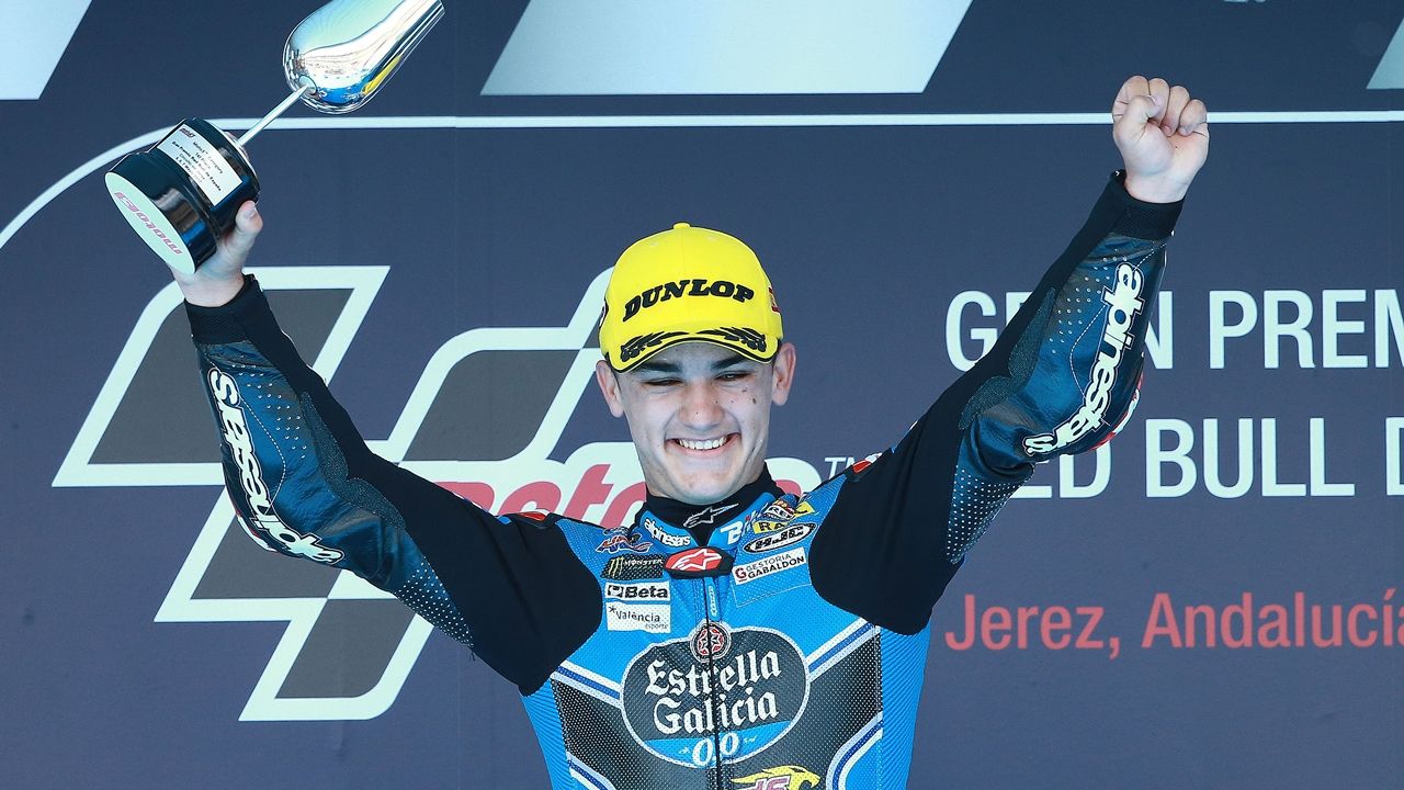 Arón Canet renueva por el EG 0,0 para pelear el título de Moto3 en 2018