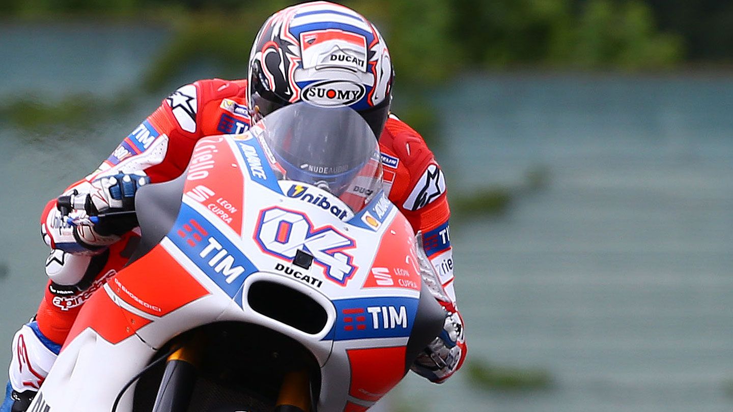 Andrea Dovizioso y Ducati dominan los libres de MotoGP