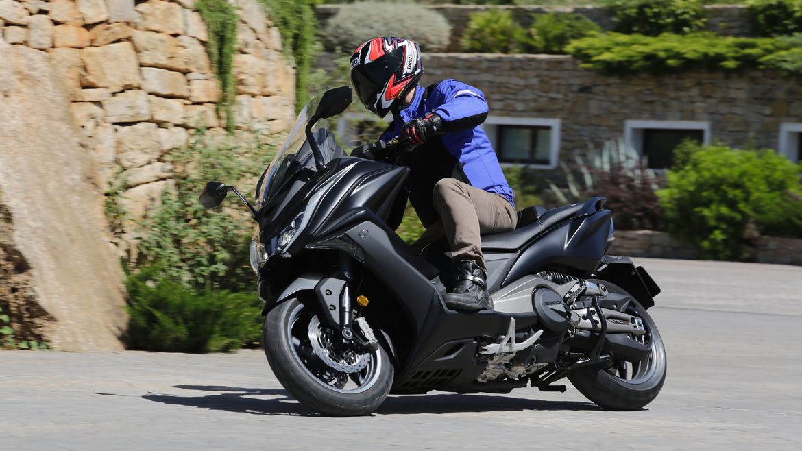 KYMCO AK 550, prueba, ficha técnica y primeras impresiones