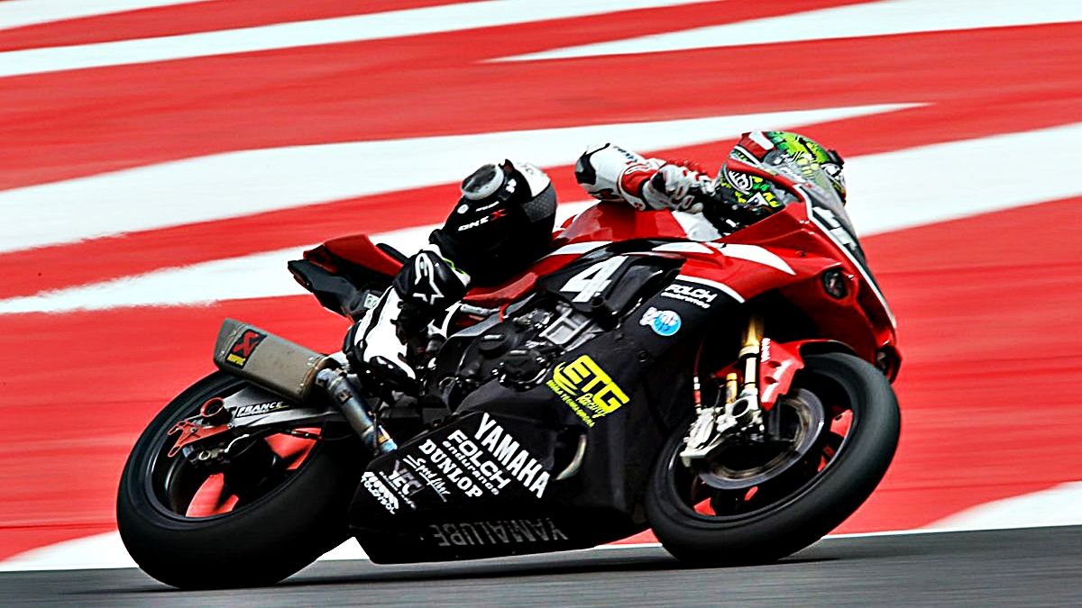 El Yamalube Folch Endurance arrasa en unas 24 horas de Montmeló teñidas de luto