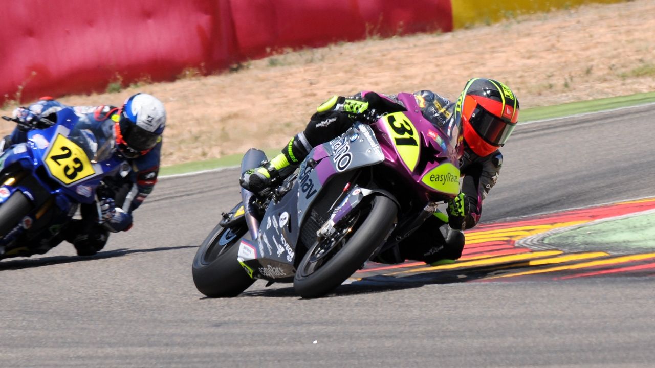 NoTodoMotoGP: Carmelo Morales se estrena en 2017