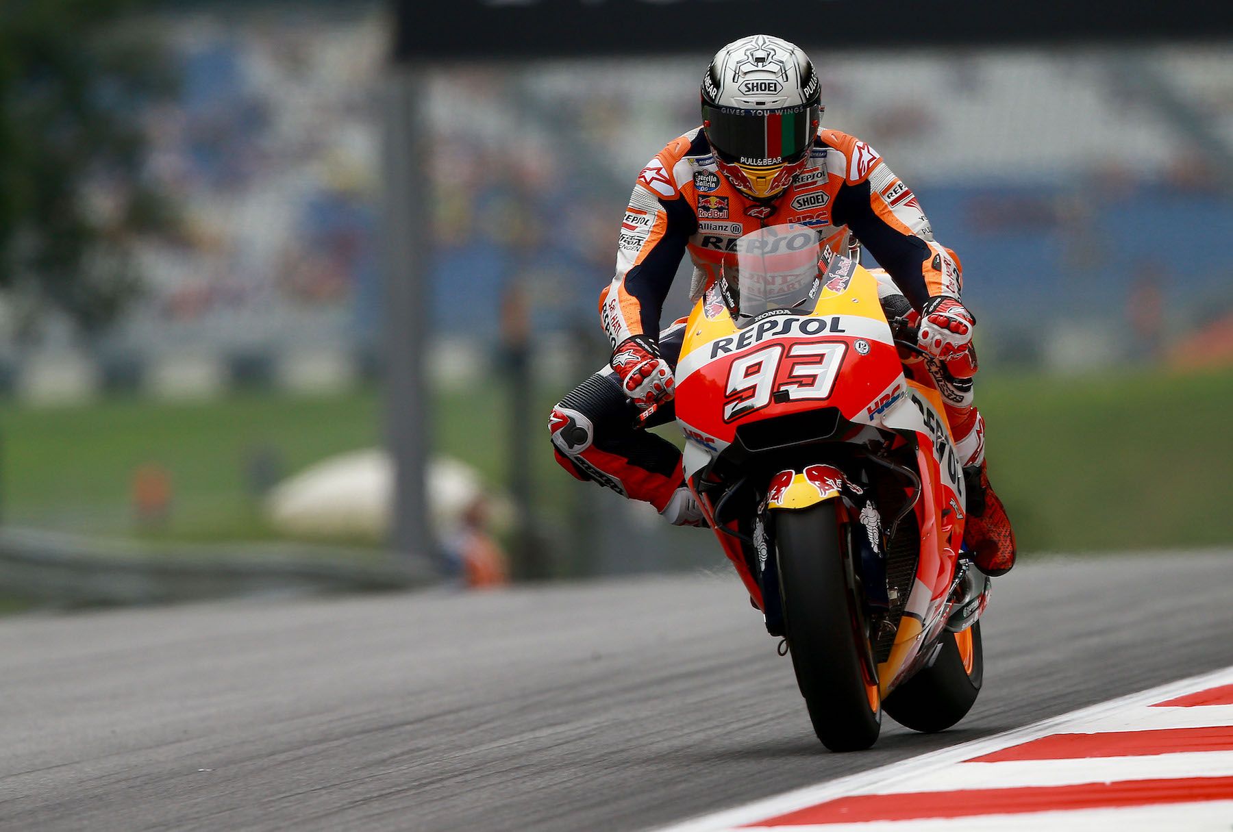 Marc Márquez demuestra su avance liderando el FP3, Dani Pedrosa pasará por la Q1