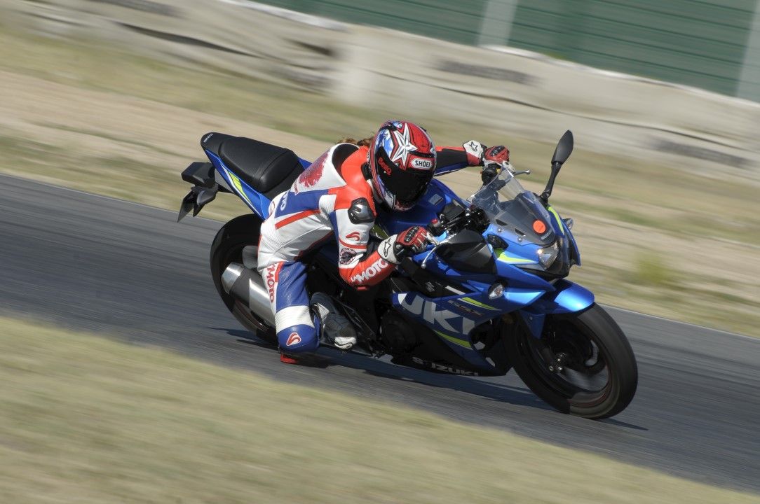 Suzuki GSX250R, prueba a fondo y ficha técnica