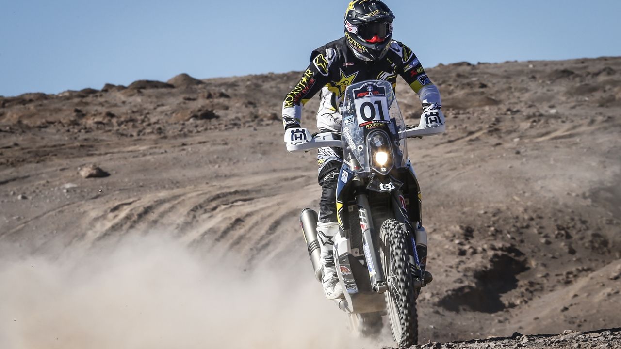 Pablo Quintanilla bate a Kevin Benavides y gana su quinto Rally de Atacama seguido