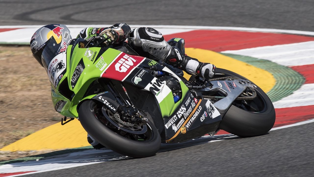 Toprak Razgatlioglu causa sensación en los test de Superbike en Portimao