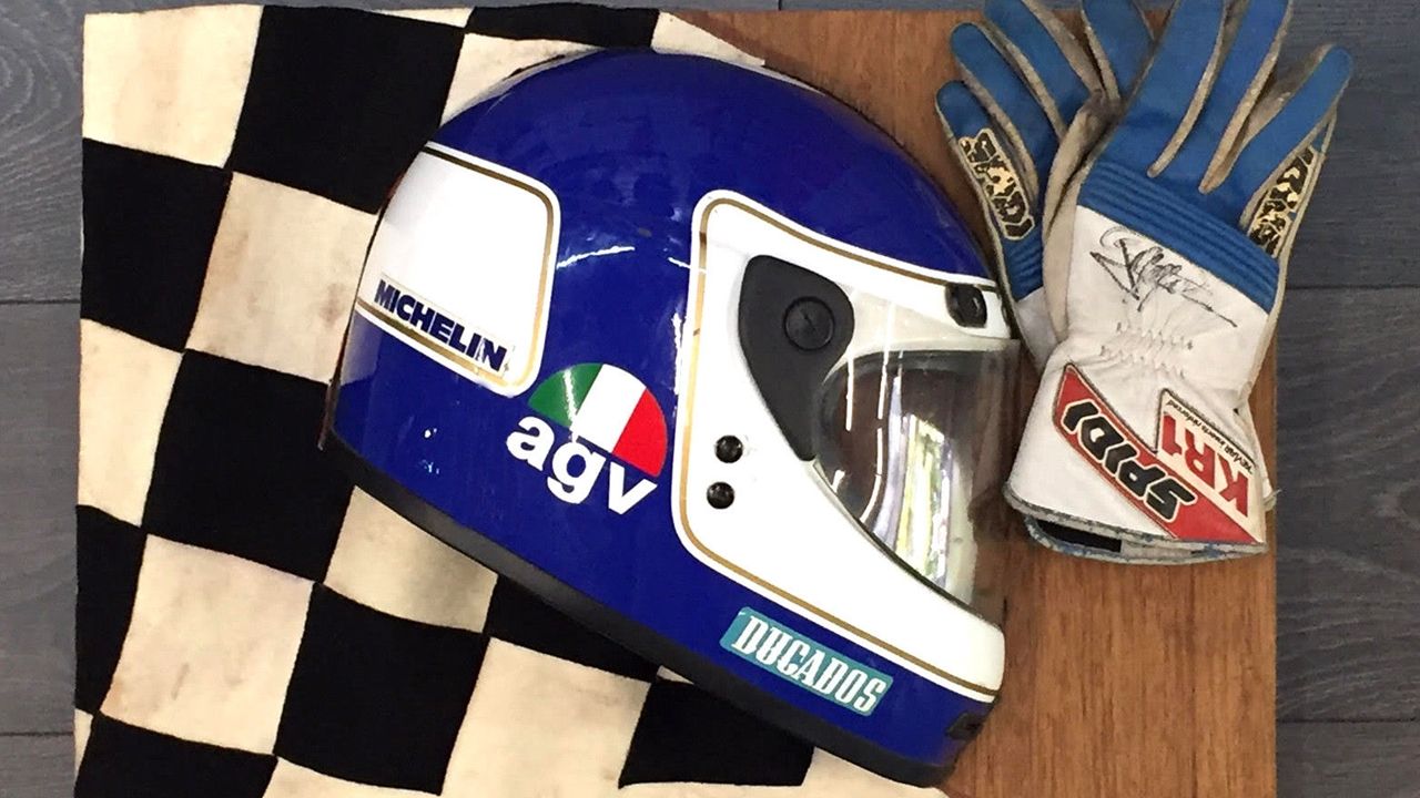 Sale a subasta un cuadro hecho por Joan Garriga para ayudar a Kenny Noyes