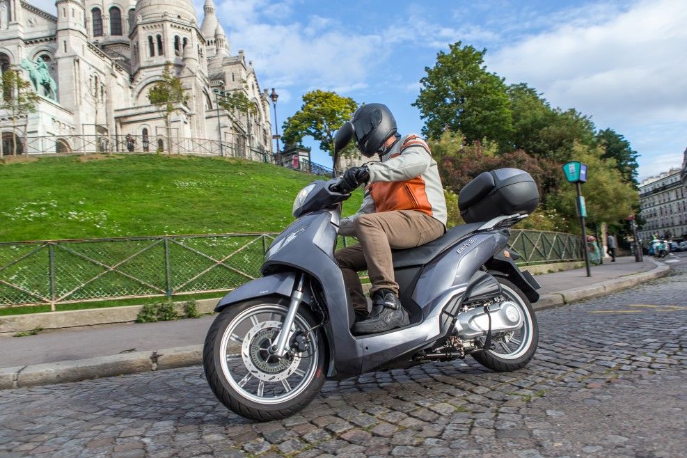 Peugeot Belville 125. Prueba, ficha técnica y primeras impresiones