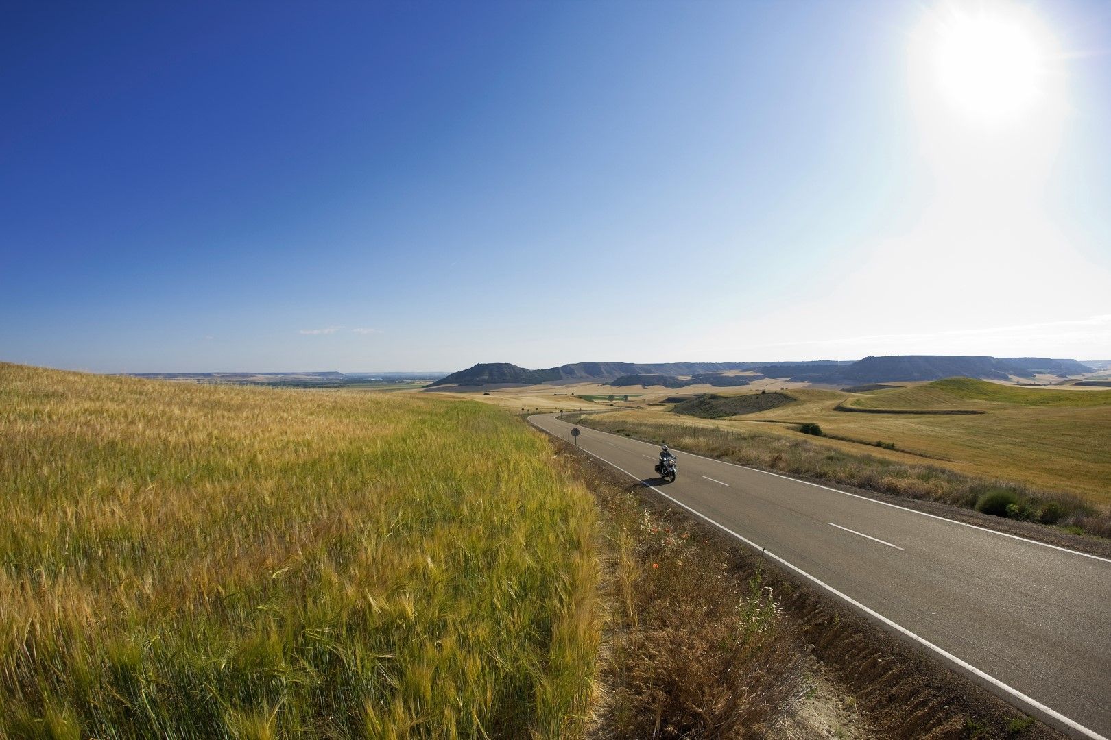 Recorre la provincia de Valladolid en moto
