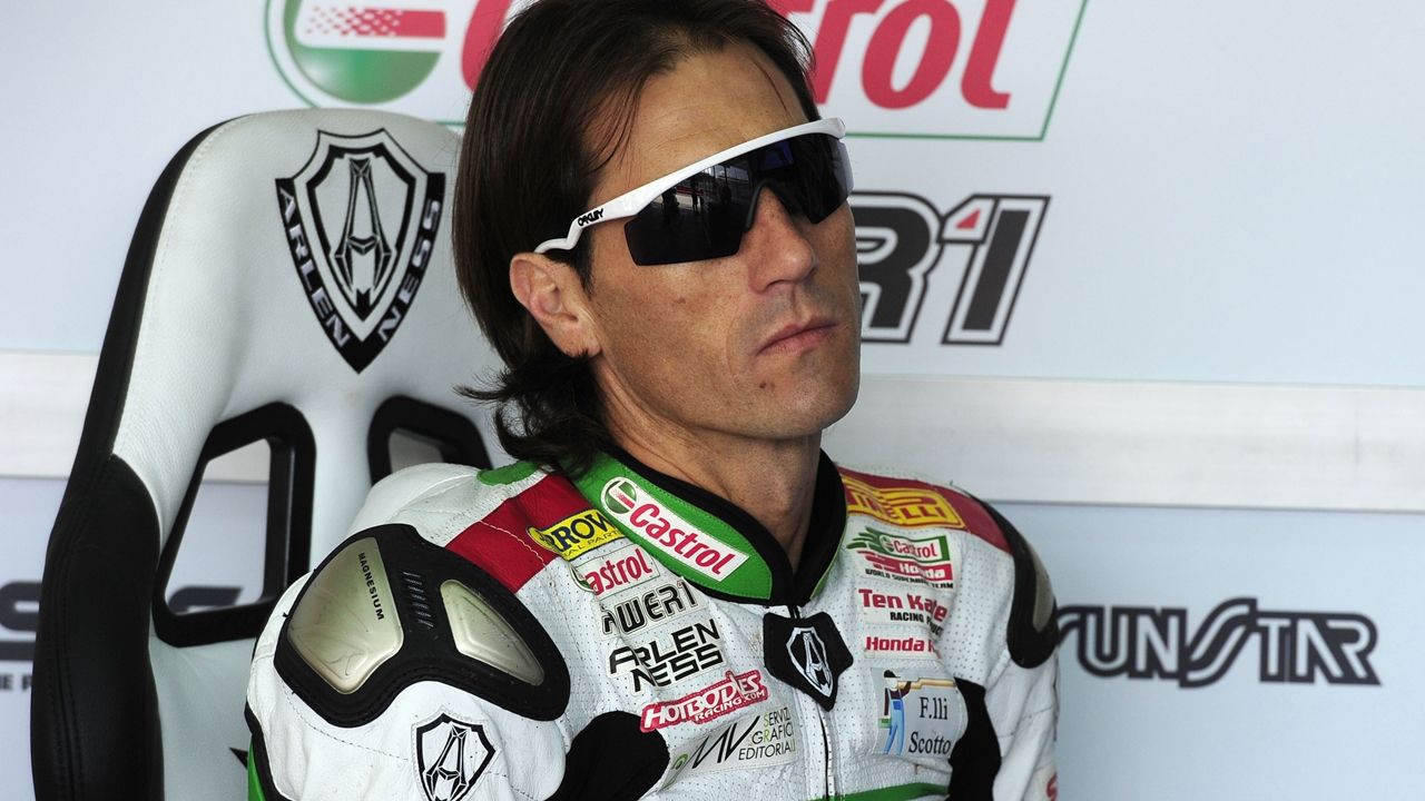 Rubén Xaus volverá a MotoGP en 2018 para ser coach de Xavier Simeon