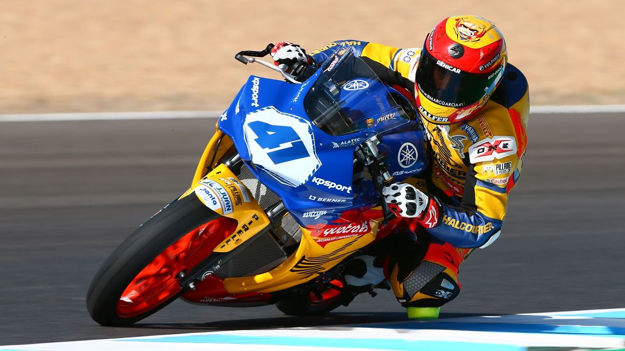 Marc García conquista el primer título mundial de Supersport 300 en Jerez