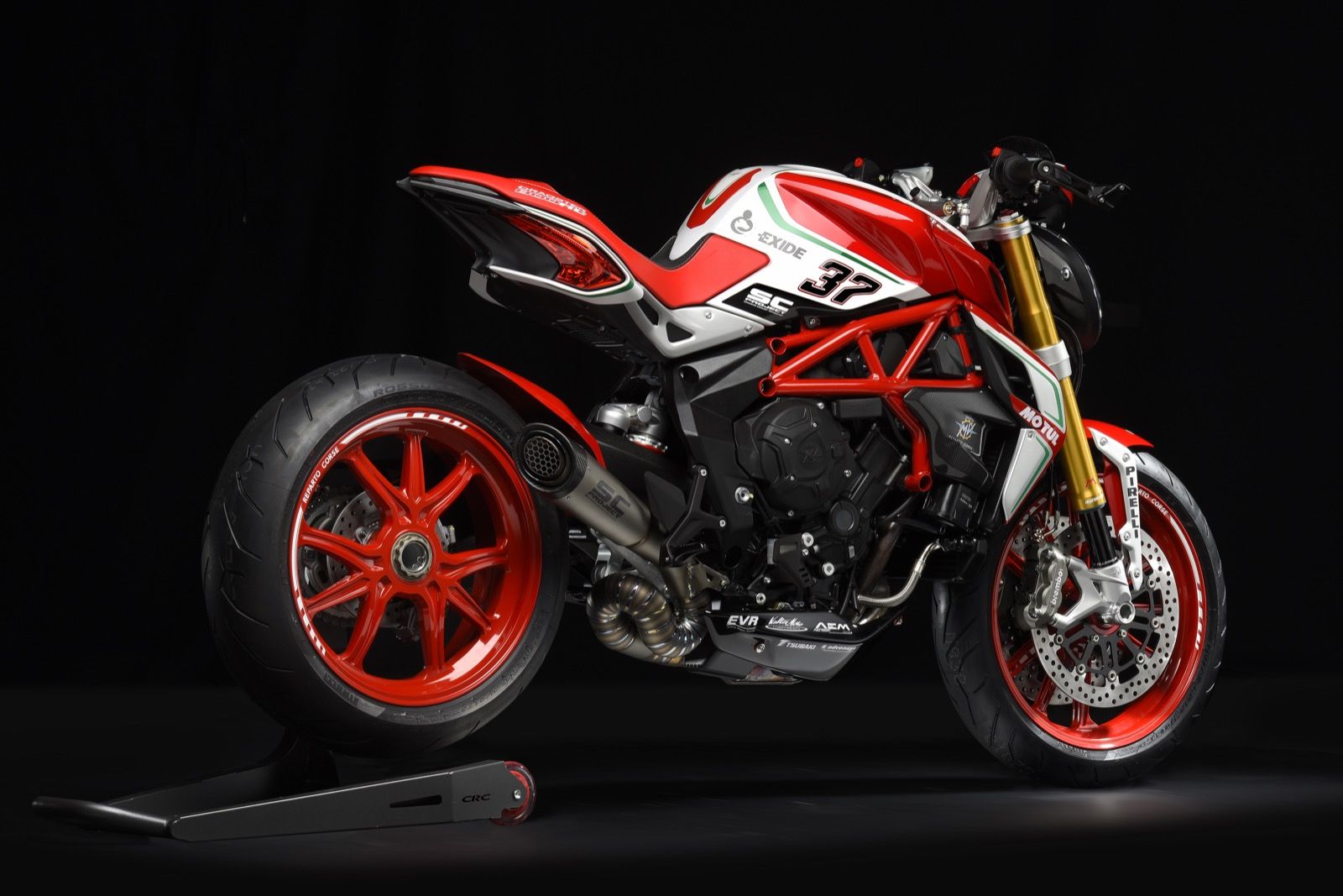 MV Agusta Dragster 800 RR RC 2018, esencia Dragster envuelta en exclusividad