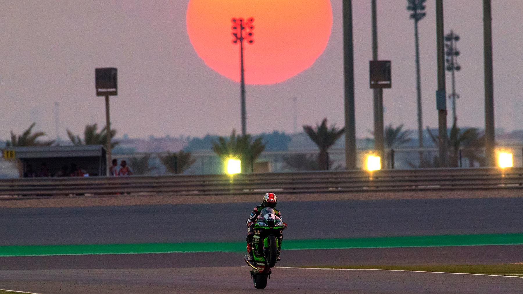 Jonathan Rea vuelve a arrasar y marca un nuevo hito histórico