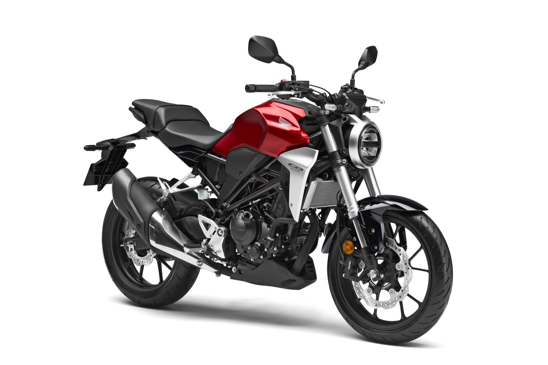 Honda CB300R 2018, perfecta para el día a día