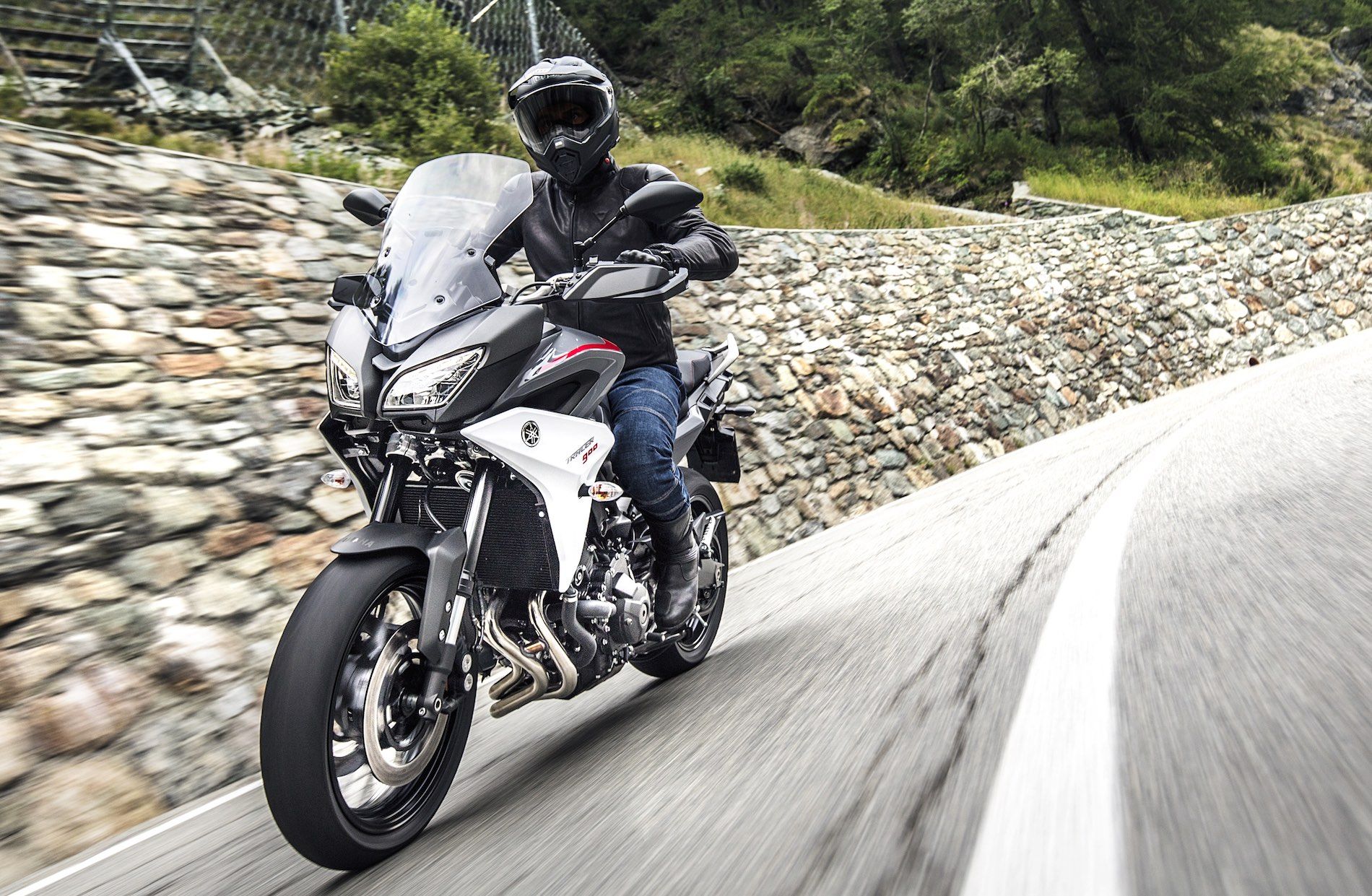 Yamaha Tracer 900 2018 y Tracer 900 GT