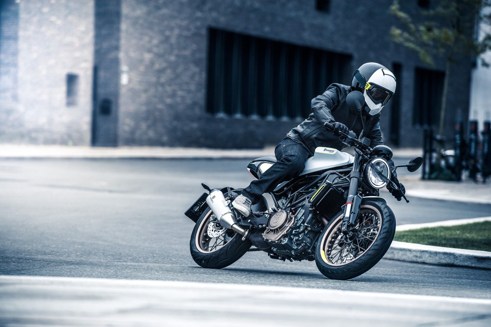 Presentación Husqvarna Vitpilen 401, 701 y Svartpilen 401