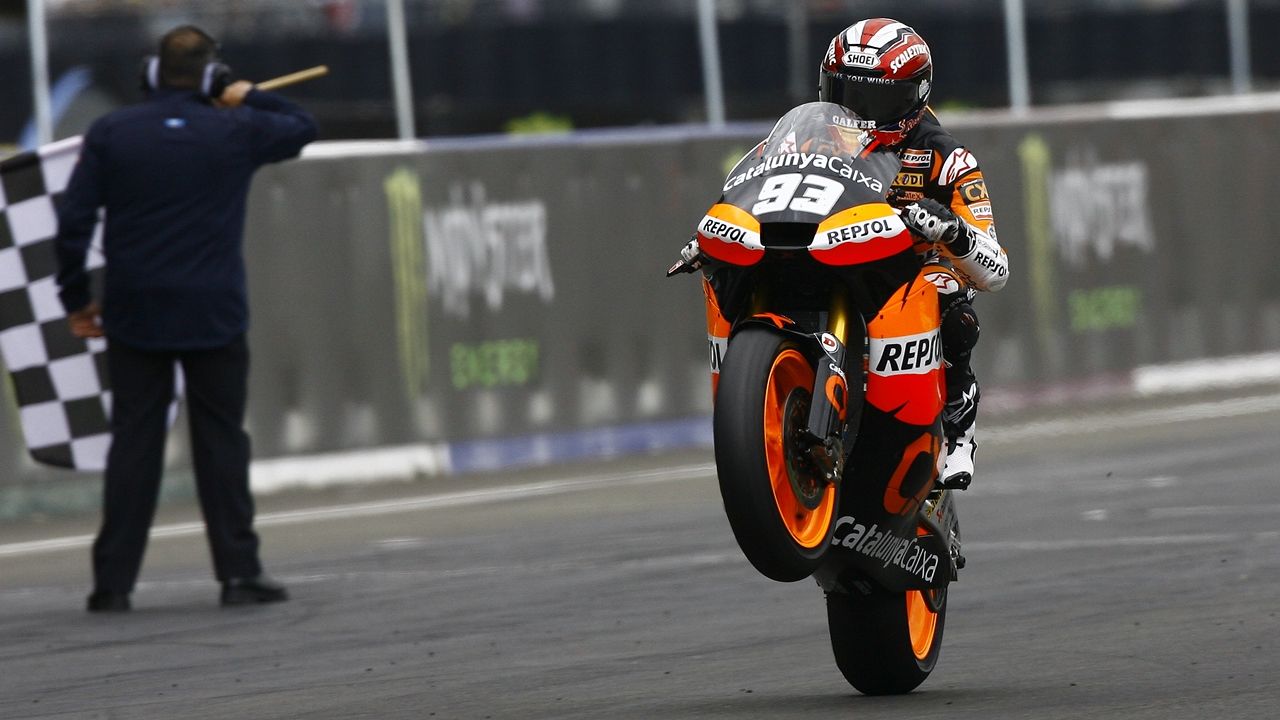 Suter abandona el Mundial de Moto2 (otra vez)