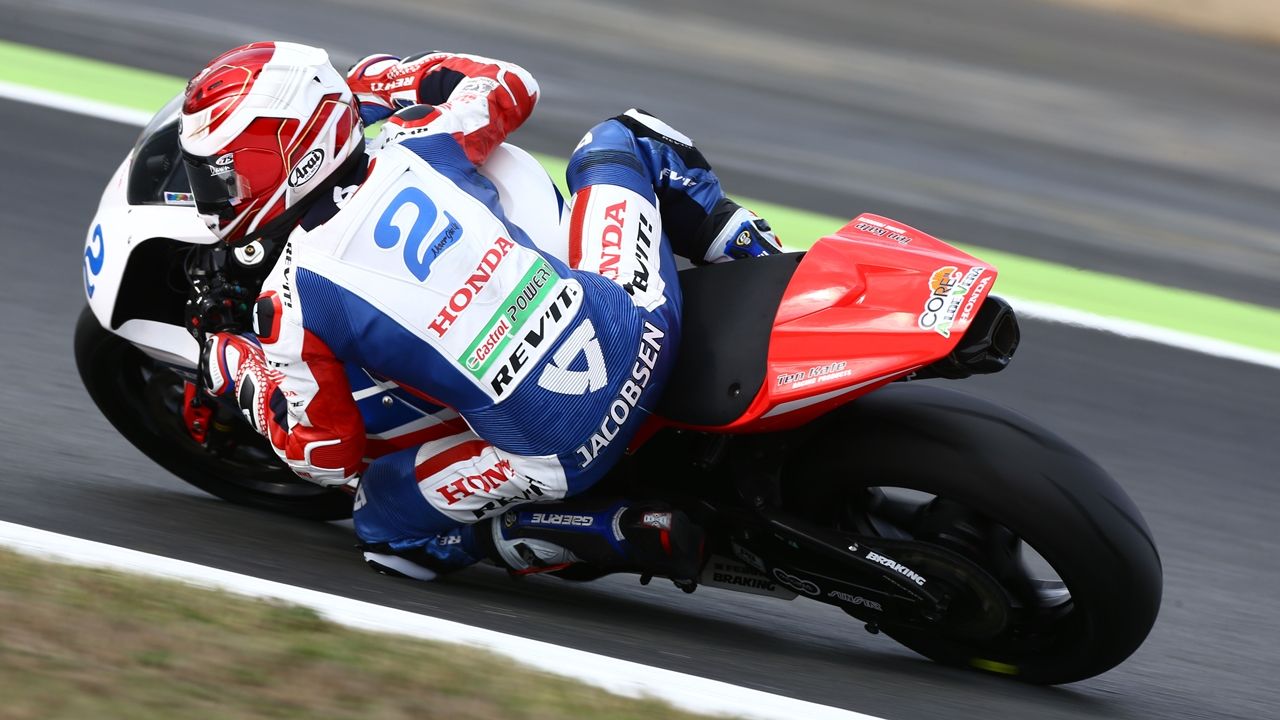 Patrick Jacobsen salta al Mundial de Superbike con Honda, Roberto Rolfo con Suzuki