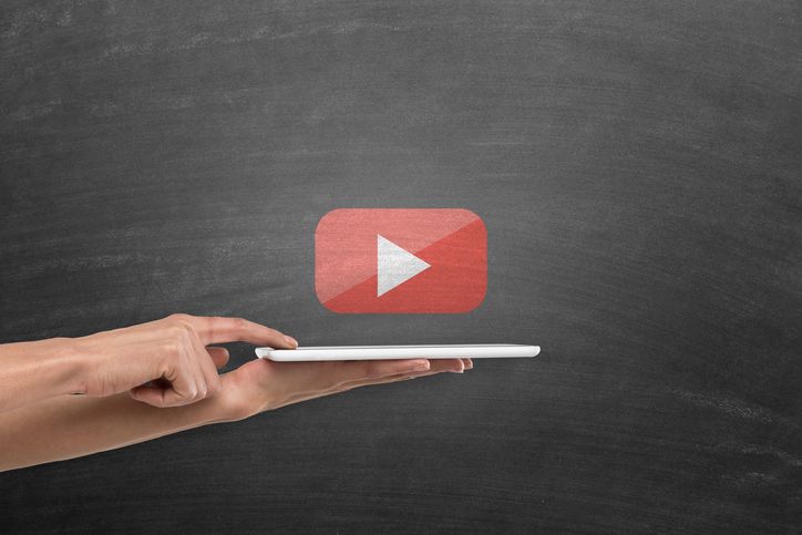 ¿Estás estudiando Comunicación Audiovisual, Periodismo o Publicidad? Te buscamos