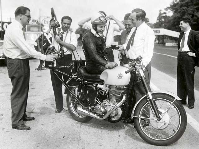 John Surtees: Un talento innato