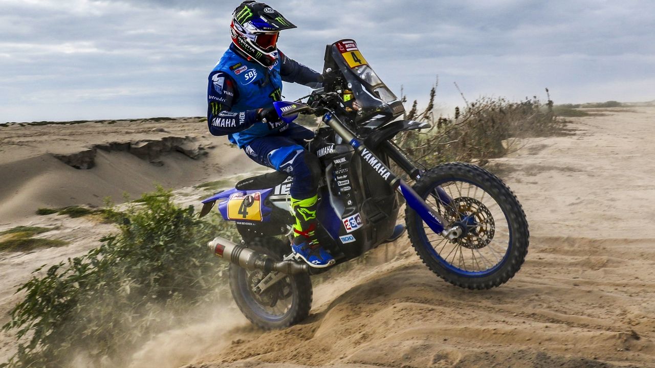Dakar 2018: Adrien Van Beveren gana y es líder tras el abandono de Sam Sunderland