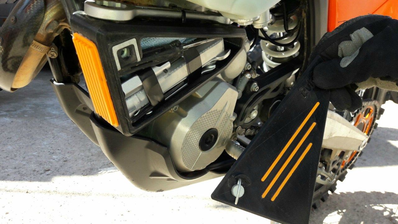 ¿Quieres conseguir más espacio en tu moto?