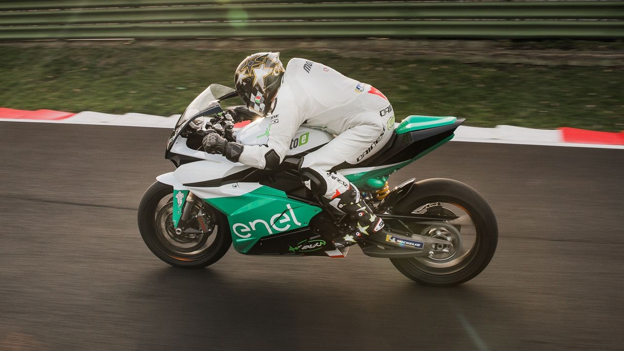 La Copa del Mundo de MotoE tendrá 18 motos y siete equipos de MotoGP