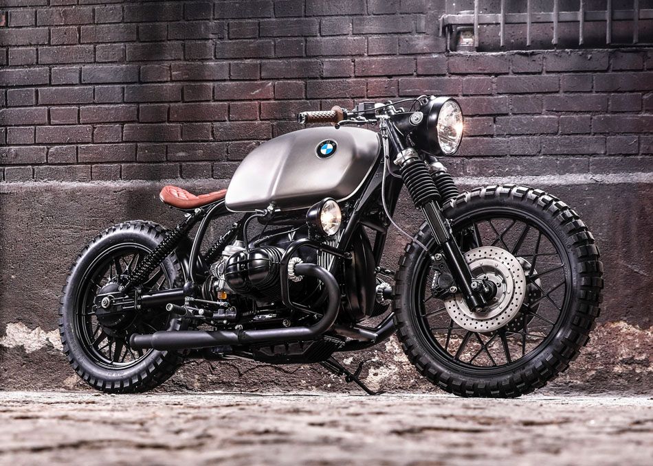 Roban ocho motos y un Porsche 356 en Café Racer Dreams