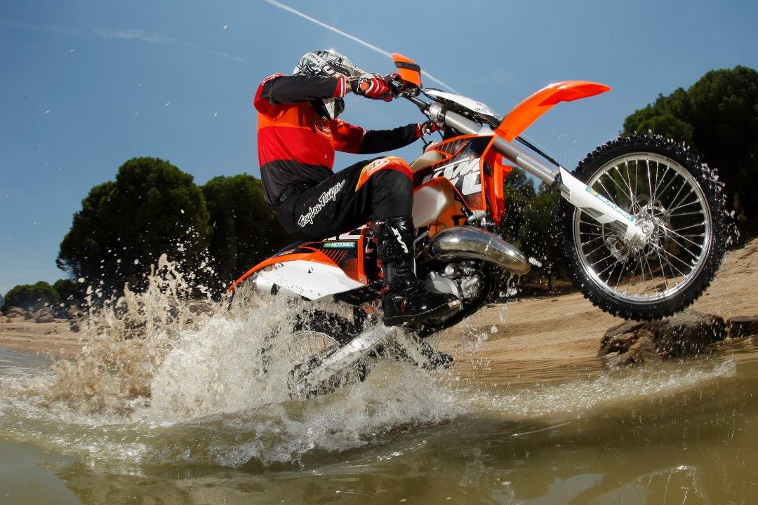 junio ganso limpiador Segunda mano: KTM 125 EXC, 2012