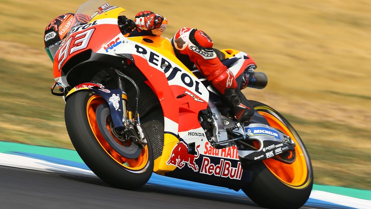 MotoGP 2018: Marc Márquez se regala el mejor tiempo y mete miedo en Tailandia