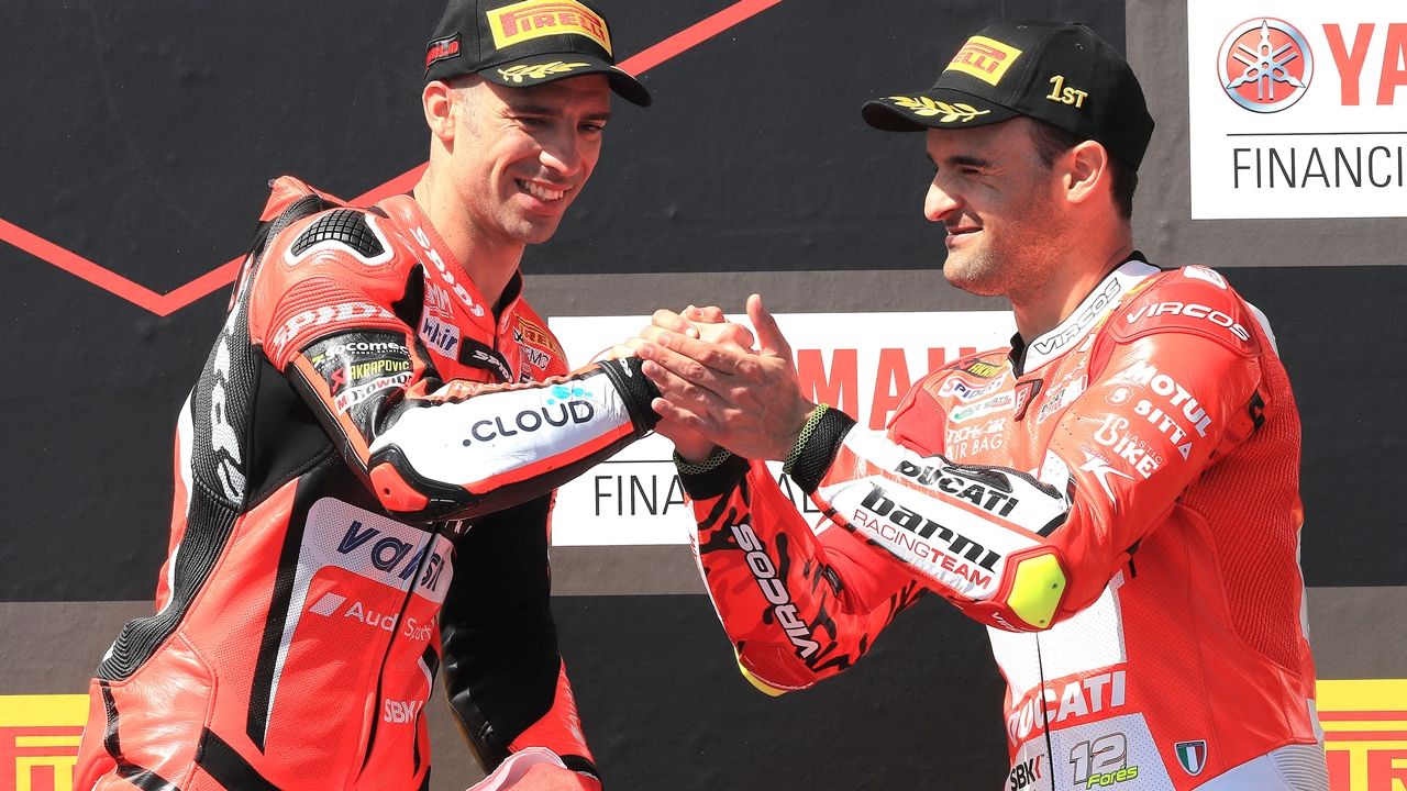 Marco Melandri como agua de ‘Macho' y Xavi Forés como ilusión independiente