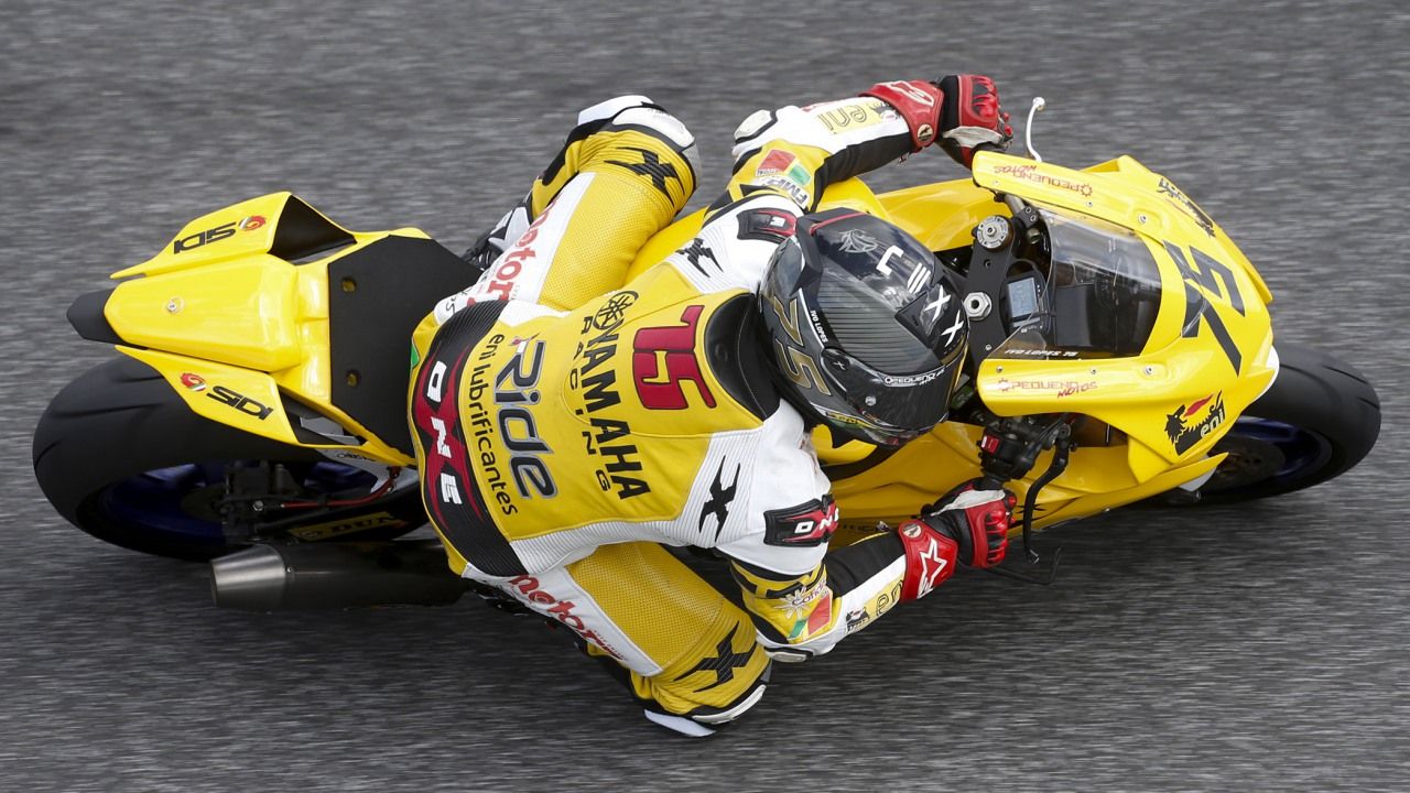 Ivo Lopes derrota a las Moto2 con una Yamaha R6 y Jesko Raffin se coloca líder