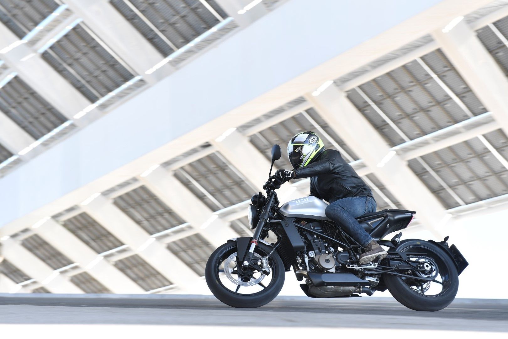 Presentación Husqvarna Vitpilen 701, prueba, ficha técnica y precio