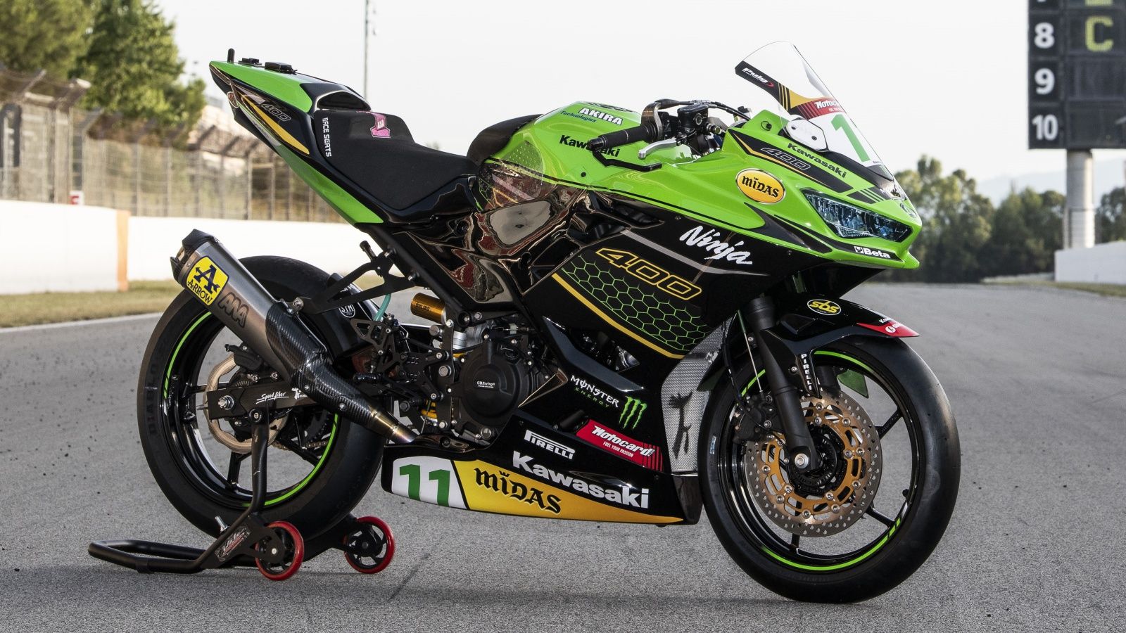 Kawasaki Ninja 400 2020 Ana Carrasco