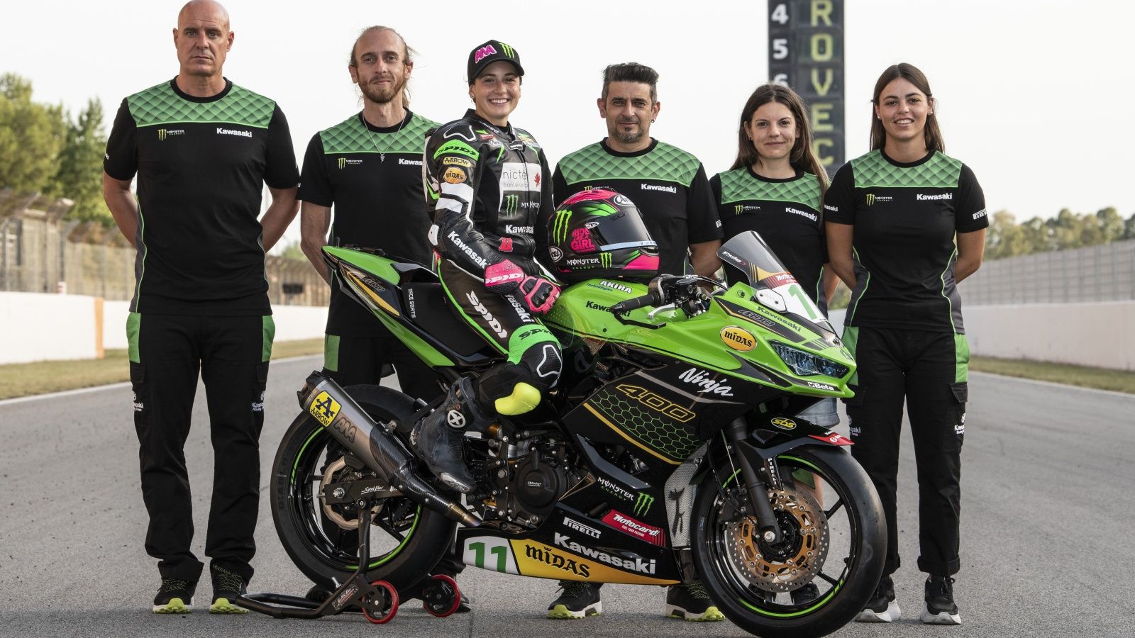 Kawasaki Ninja 400 2020 Ana Carrasco