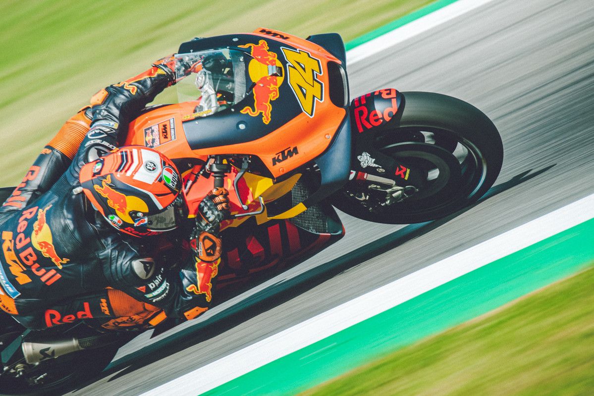 KTM vende dos de sus MotoGP a un precio de vértigo