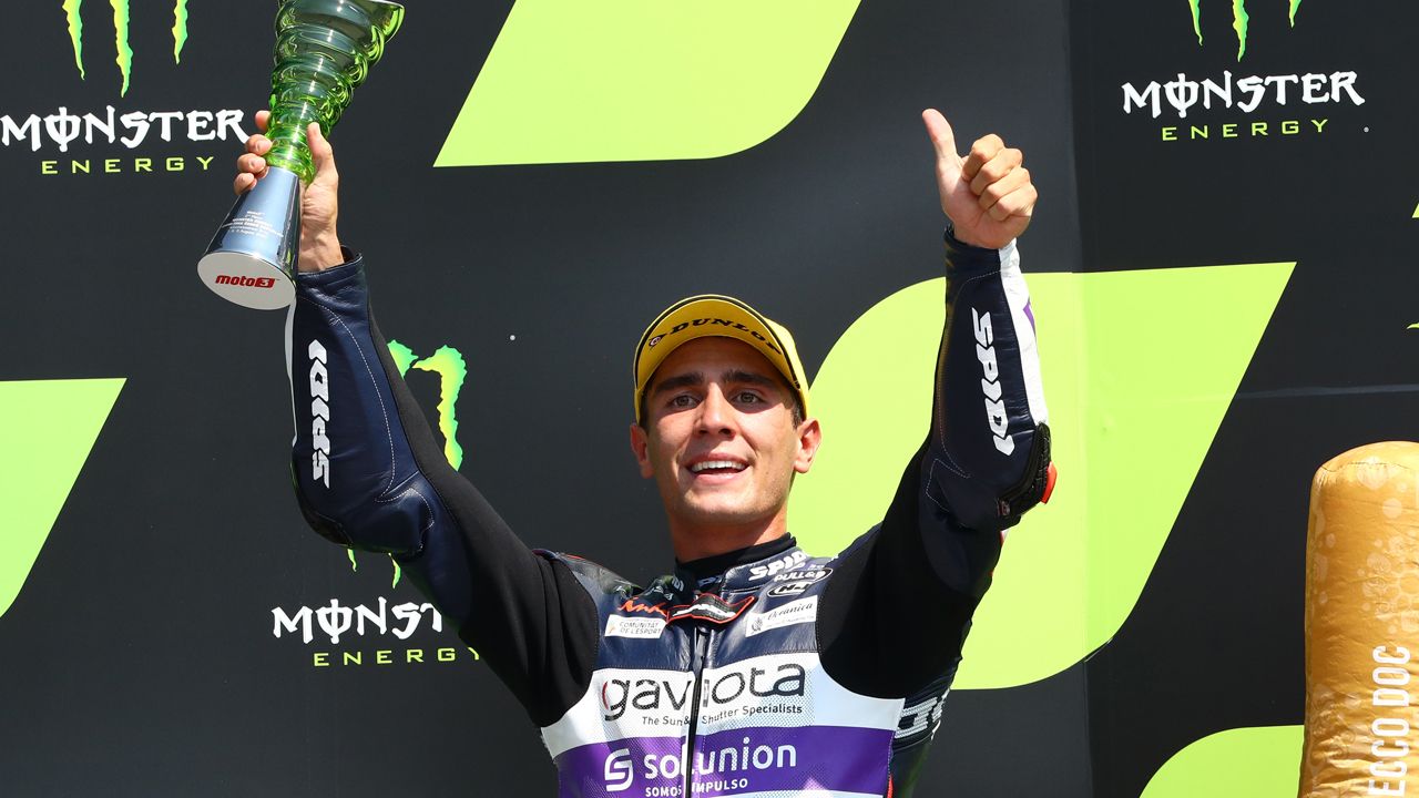 Albert Arenas, dolor y gloria para el líder de Moto3