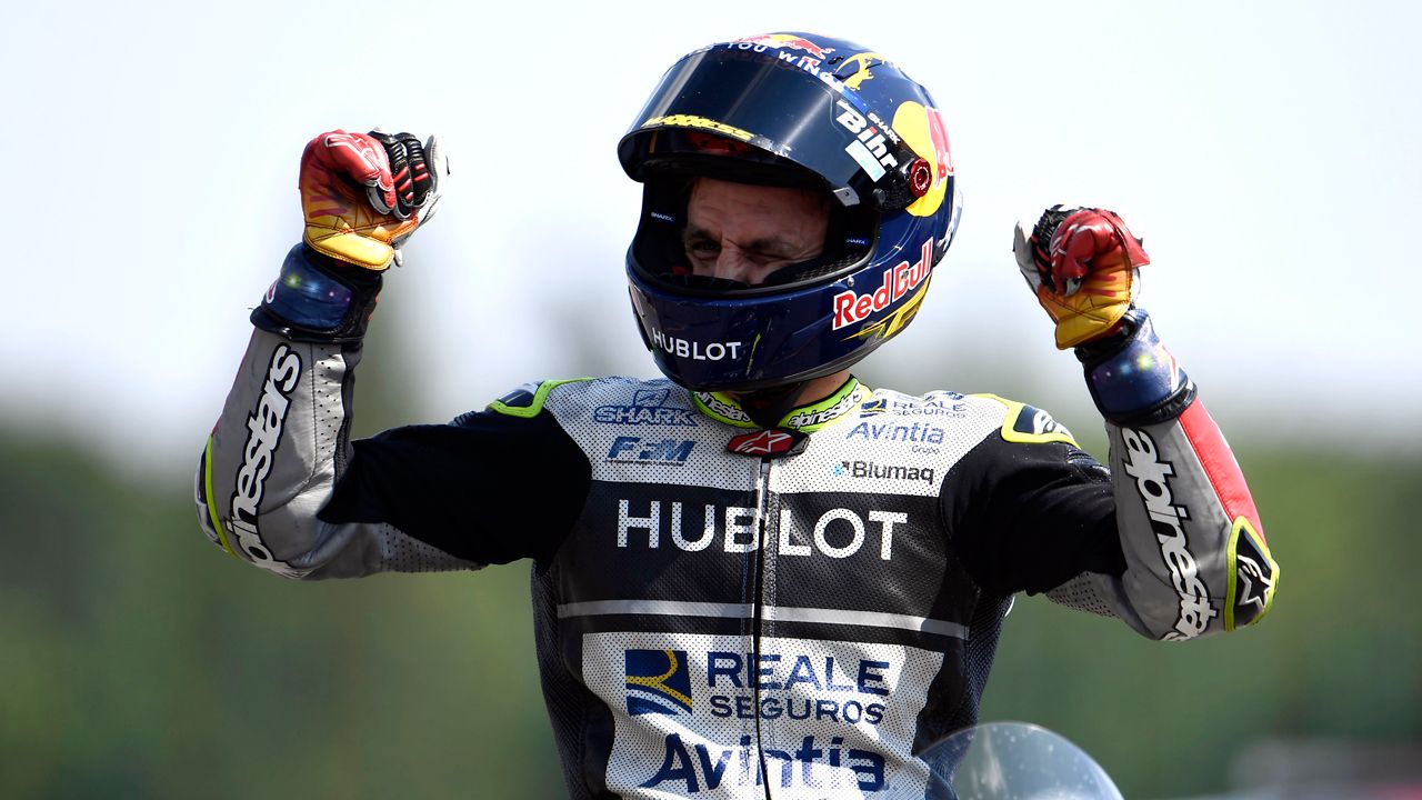 Johann Zarco: “Lo siento por Pol, pero creo que me merezco este podio”
