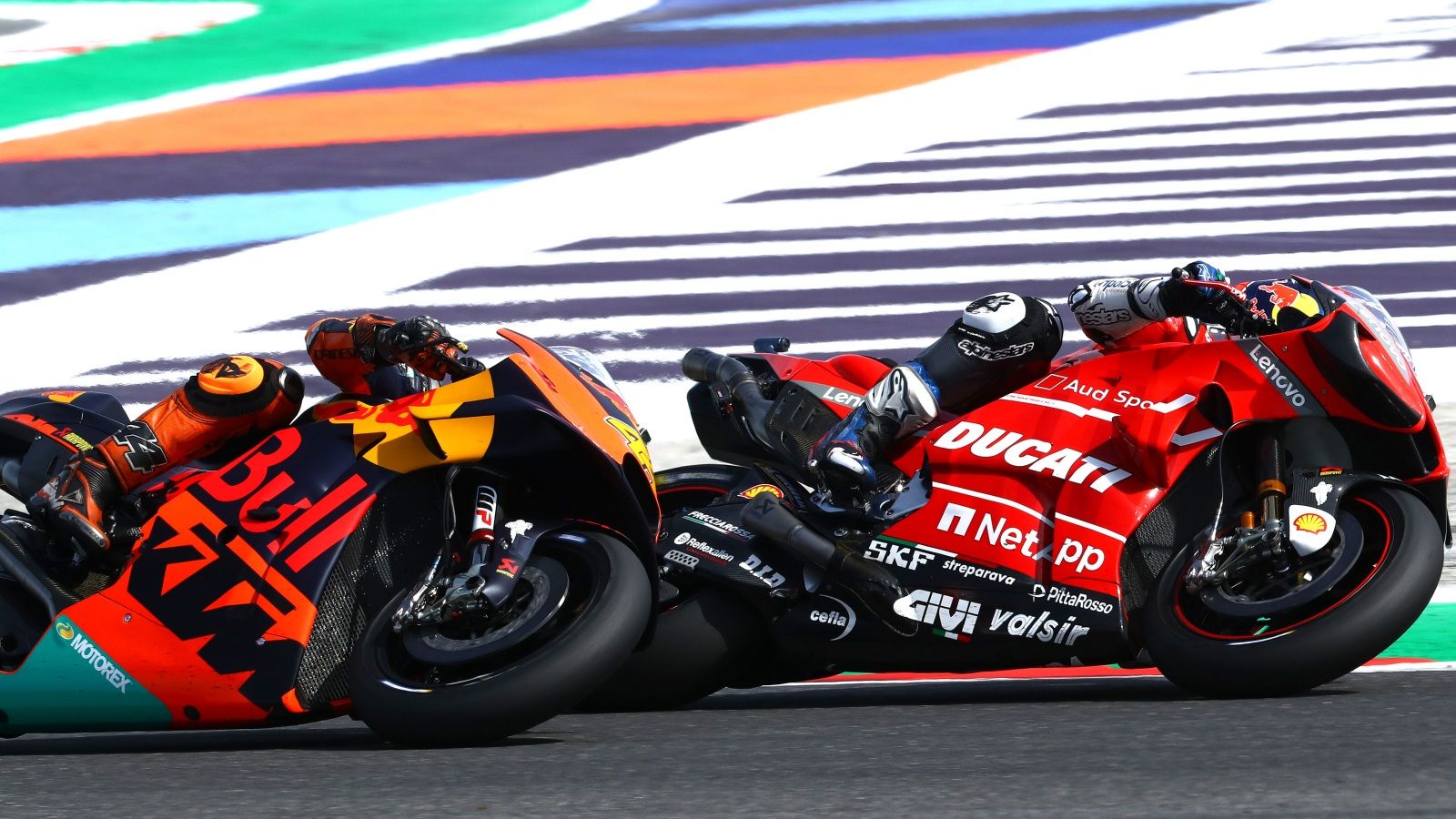 Ducati y KTM son las dos marcas con más margen de maniobra a corto y medio plazo (Fotos: Gold & Goose).