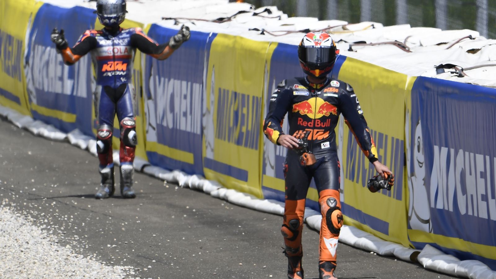 Pol Espargaró: “Ha sido mi error, error del equipo, no esperábamos una bandera roja”