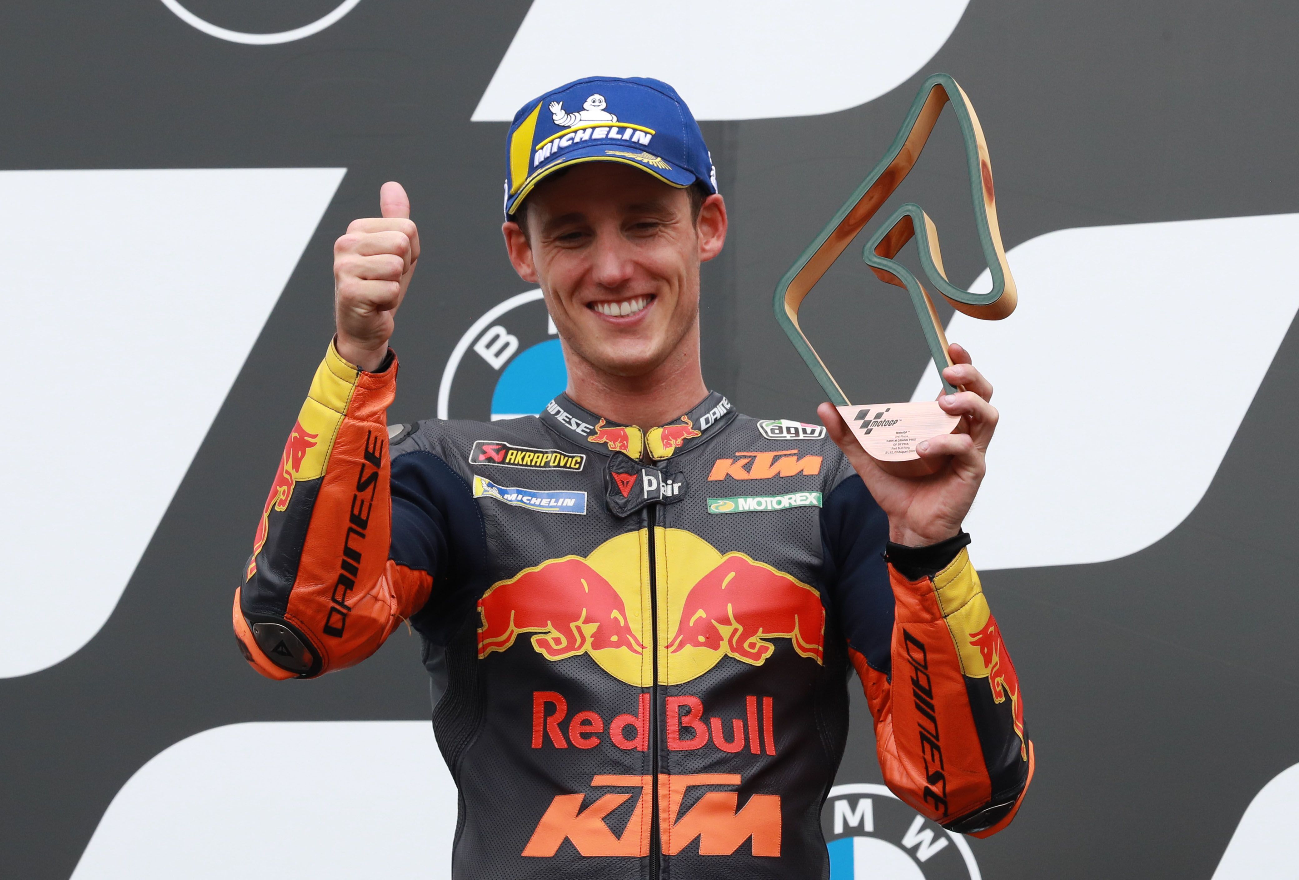 Pol Espargaró celebra su primer podio en seco en MotoGP.