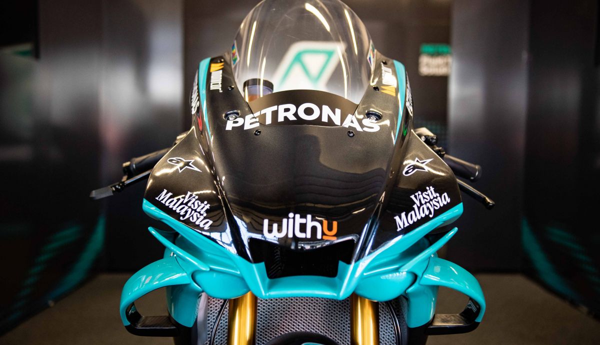 Yamaha R1M Réplica Petronas Frontal