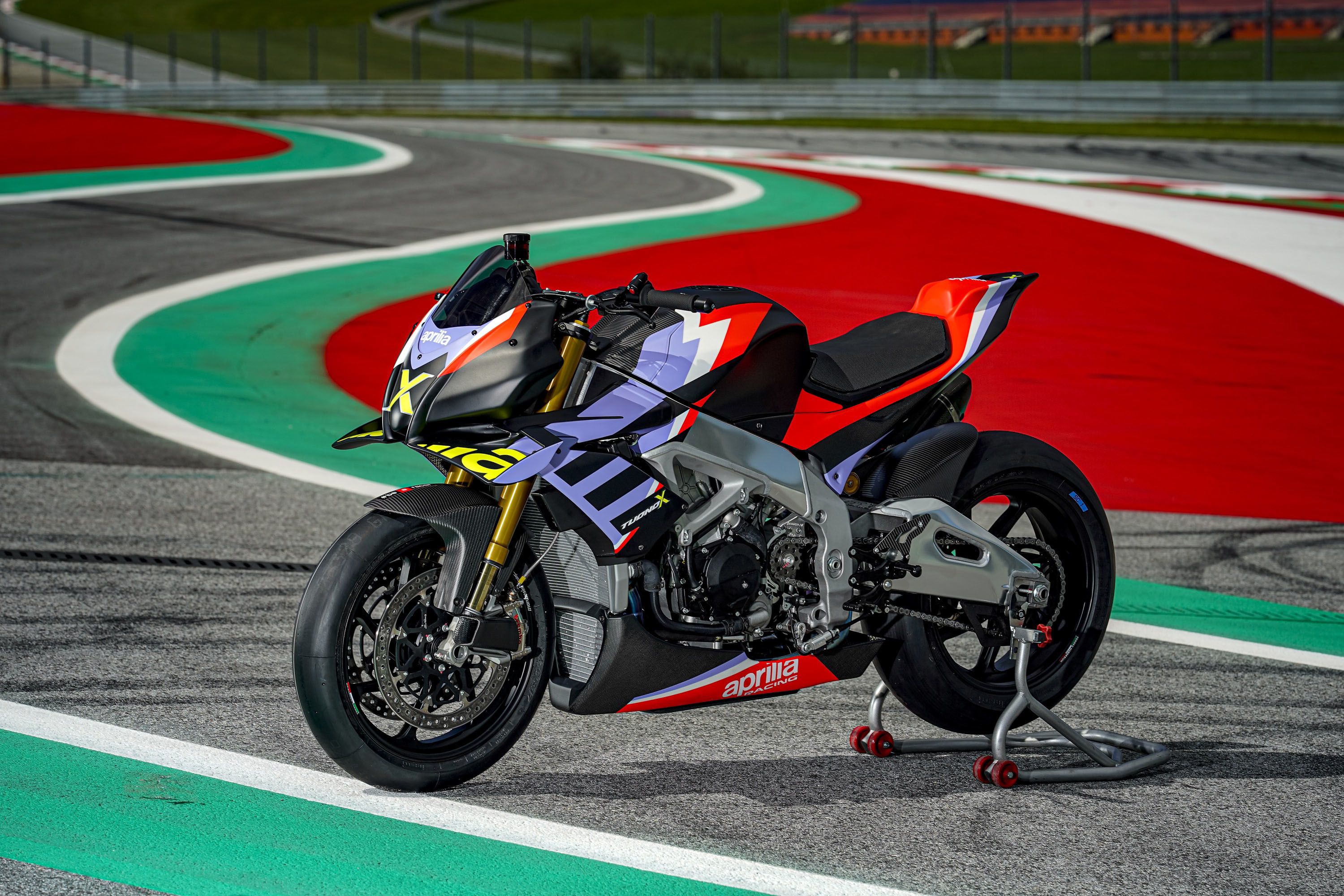 La exclusiva Aprilia Tuono V4 X