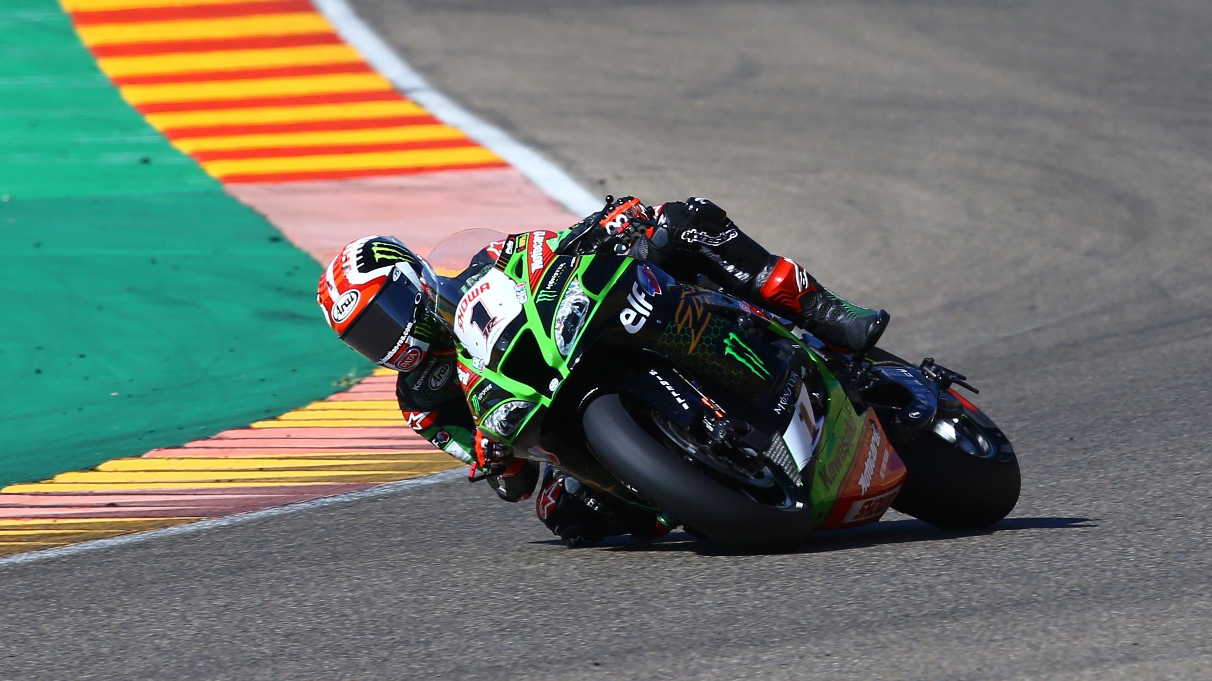 Jonathan Rea sale como líder de la ronda de Aragón